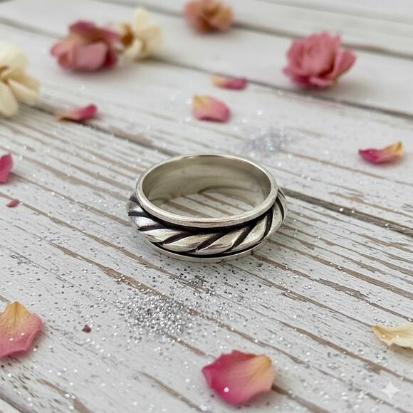 Vintage Doinner Ring Sterling Silver Rope Design Size 7.25 - Picture 2 of 3